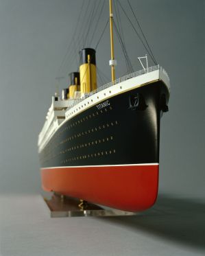 Titanic, paquebot de la White Star Line, 1912, vue de l'étrave ; © Arnaud Fux
