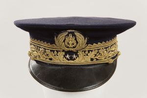 Casquette de contre-amiral ; © Musée national de la Marine ; © Sebastien Dondain