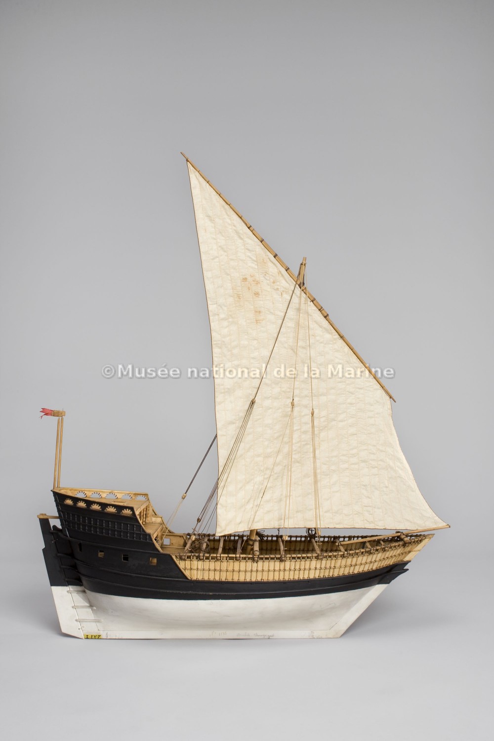Dungeyah, bateau arabe de Mascate